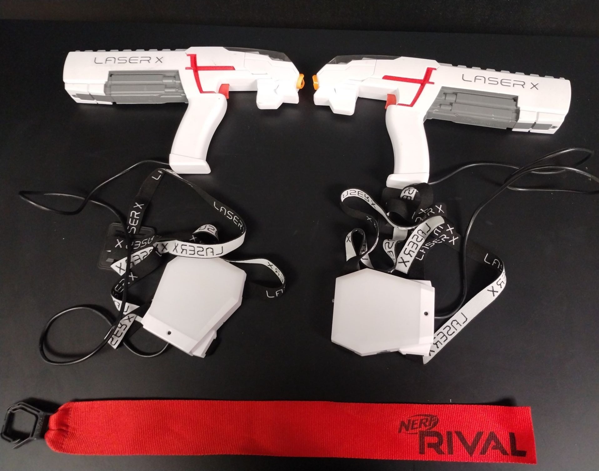 White Set of 2 Laser Tag Guns