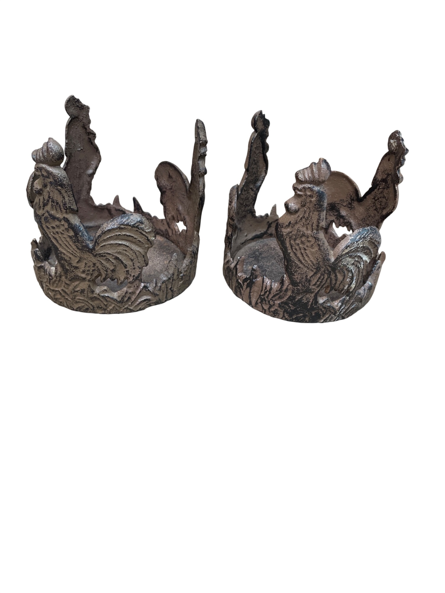 Rooster casty metal decorative 4.5"x4.5" candle holders