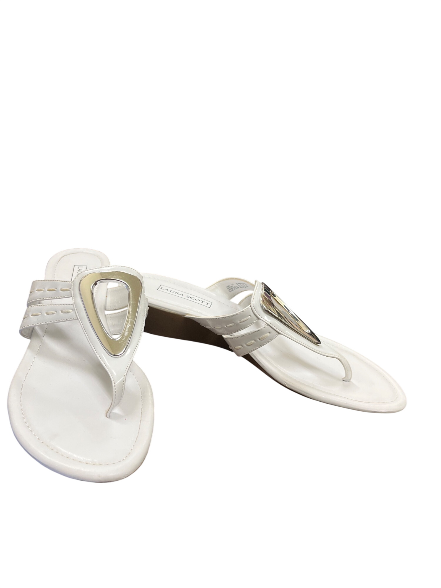 wms white silver accent slip open toe sandals sz 9.5M ,021