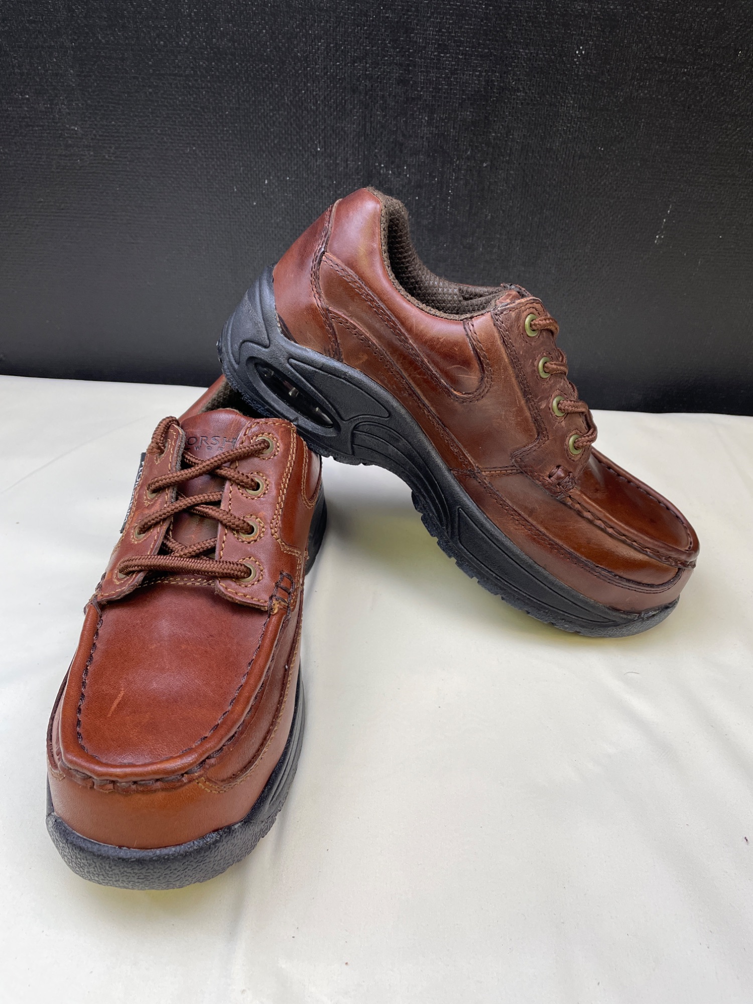 Unisex Brown Leather Eurocasual Oxfords/ Shoe .5 -W7.5