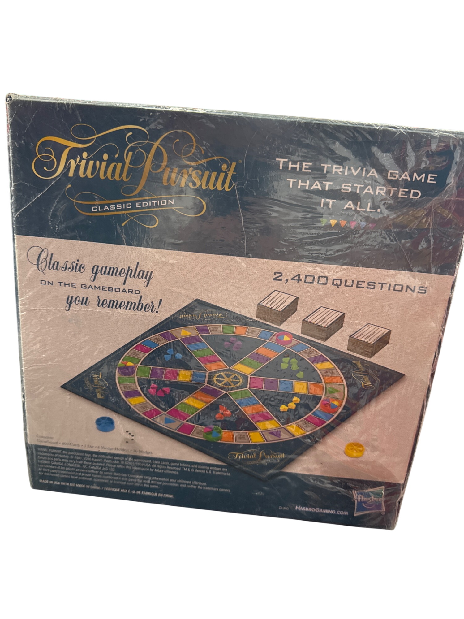 Trivial Pursuit Classic Edition Board Game 2400 Questions Ages 16+